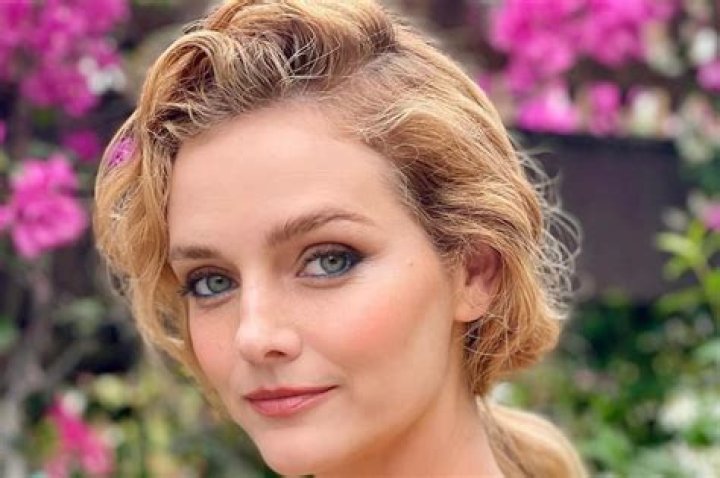 Discover The Enchanting World Of Mia Amber Davis' Road Trip