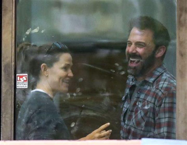 Explore The Enigmatic World Of Ben Affleck And Jennifer Garner Through Their Pictures
