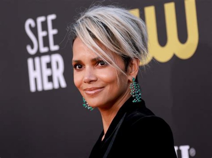 Uncover The Hair Secrets Behind Halle Berry's Iconic Oscar Moment