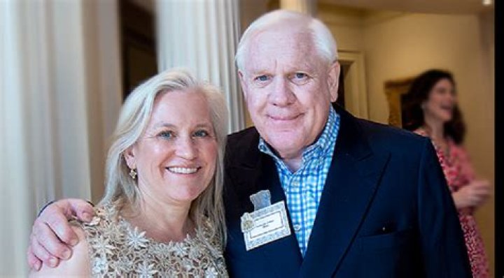 Uncovering The Enigma Of Harlan Crow's Wife